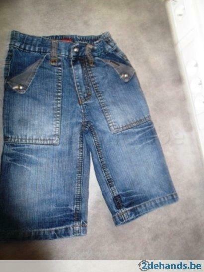 Mooie short Esprit maat 104, Gebruikt, Jongen, Broek