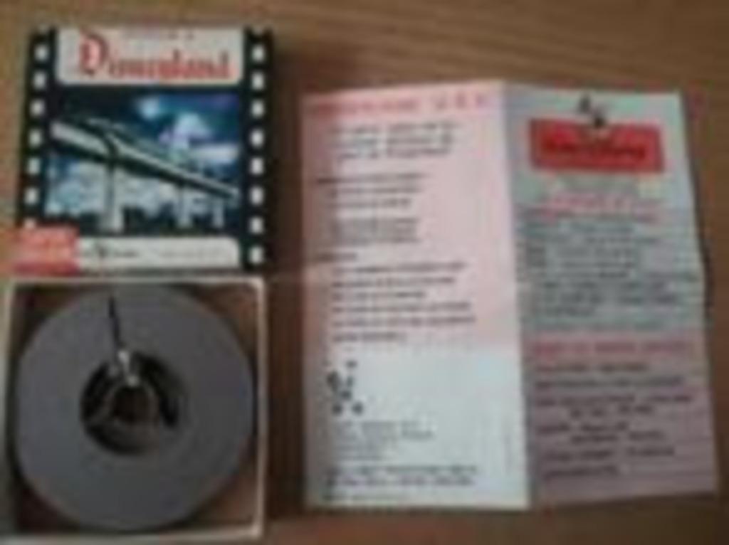 Film 8 mm aventure à disneyland terre de demain, Audio, Tv en Foto, Filmrollen, Ophalen of Verzenden, 8mm film