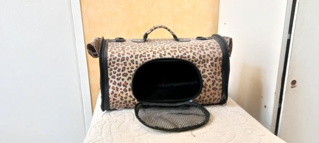transportmand voor katten, Ophalen, Gebruikt