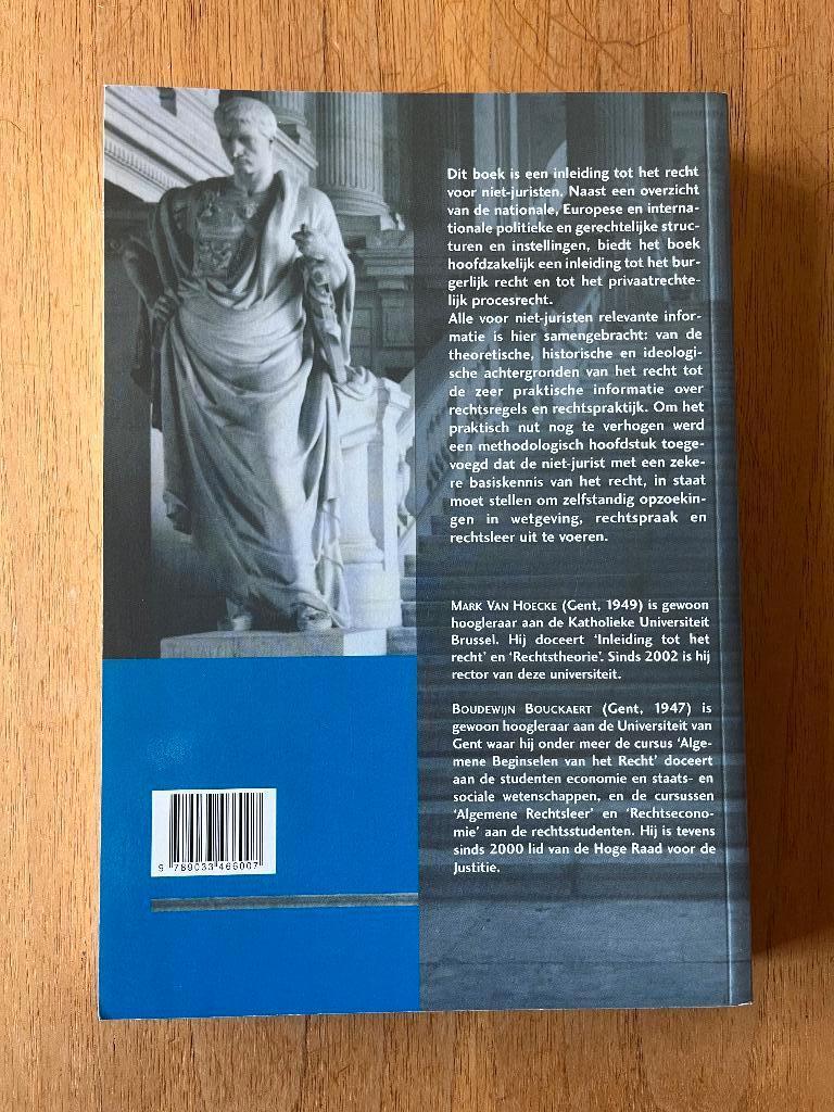 Inleiding tot het recht, Livres, Enlèvement ou Envoi, Comme neuf, Enseignement supérieur, Mark Van Hoecke en Boudewijn Bouckaert