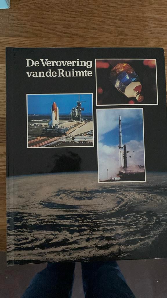 De verovering van de ruimte AI, Ophalen, Zo goed als nieuw