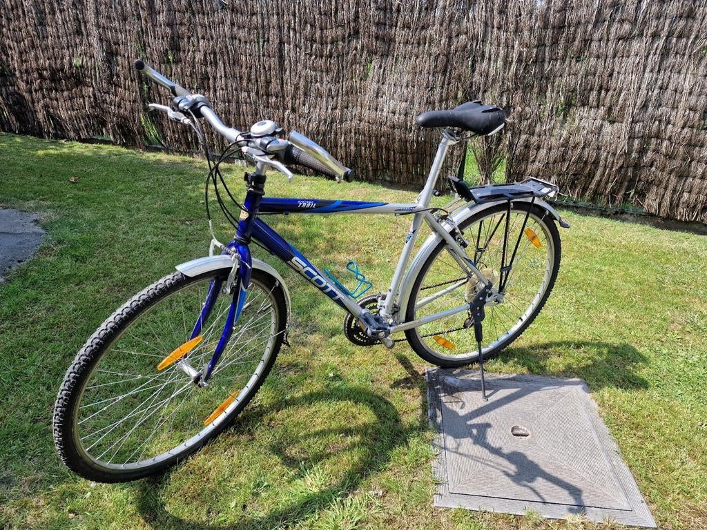 Scott MTB light met bagagedrager en 21 versnellingen, Fietsen en Brommers, Fietsen | Heren | Sportfietsen en Toerfietsen, Gebruikt