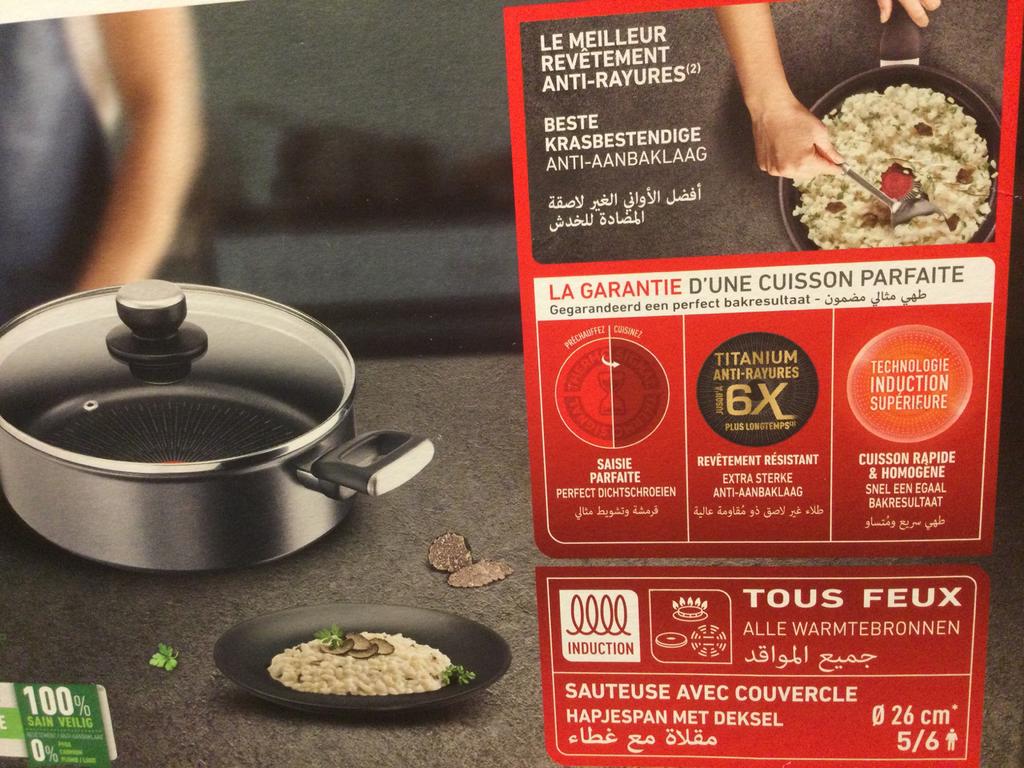 Sauteerpan met deksel, 26 cm, nieuw, Huis en Inrichting, Keuken | Potten en Pannen, Nieuw, Koekenpan of Braadpan, Aluminium, Inductieplaat