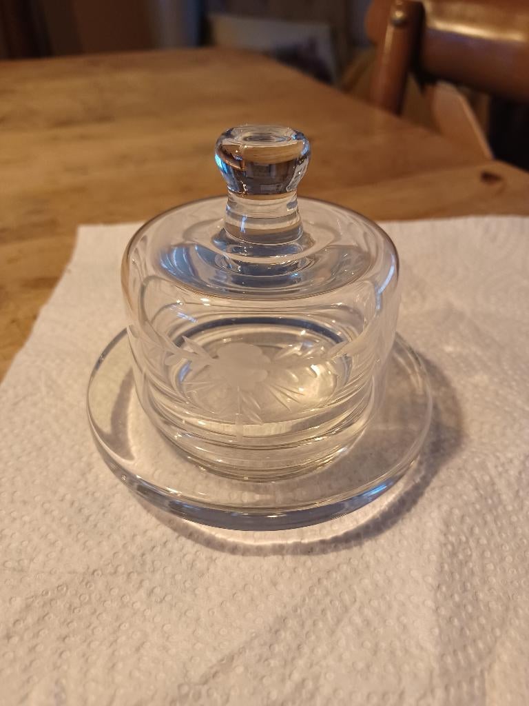 Glazen botervlootje met gravure, Ophalen of Verzenden