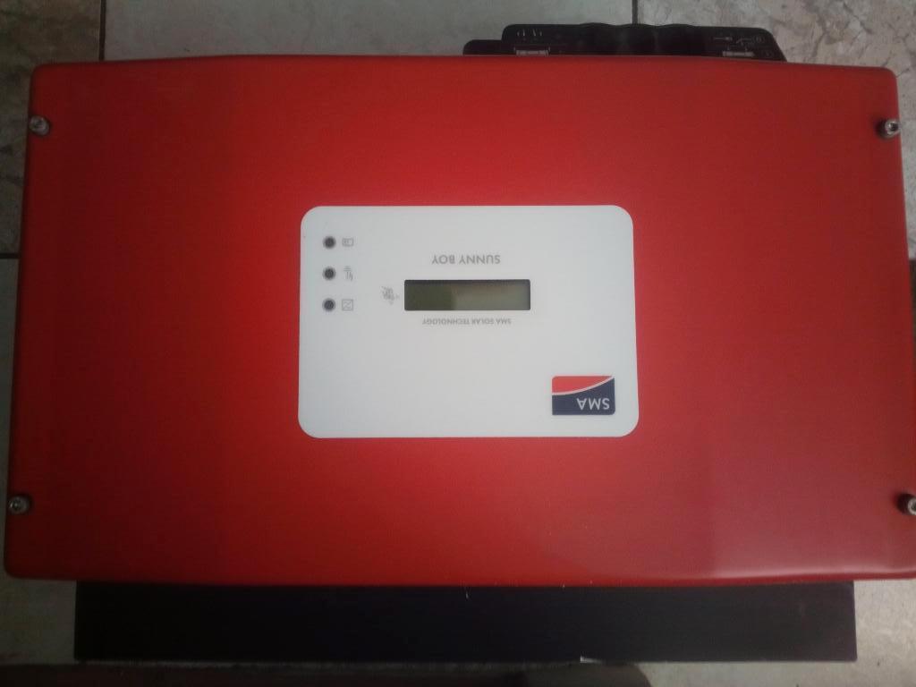 3 omvormers zonnepanelen, Elektronische apparatuur, Onderdelen en Toebehoren, Gebruikt, Ophalen
