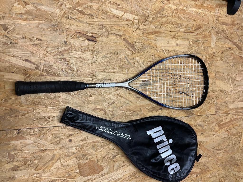 squash raket, Sports & Fitness, Squash, Enlèvement, Comme neuf, Raquette