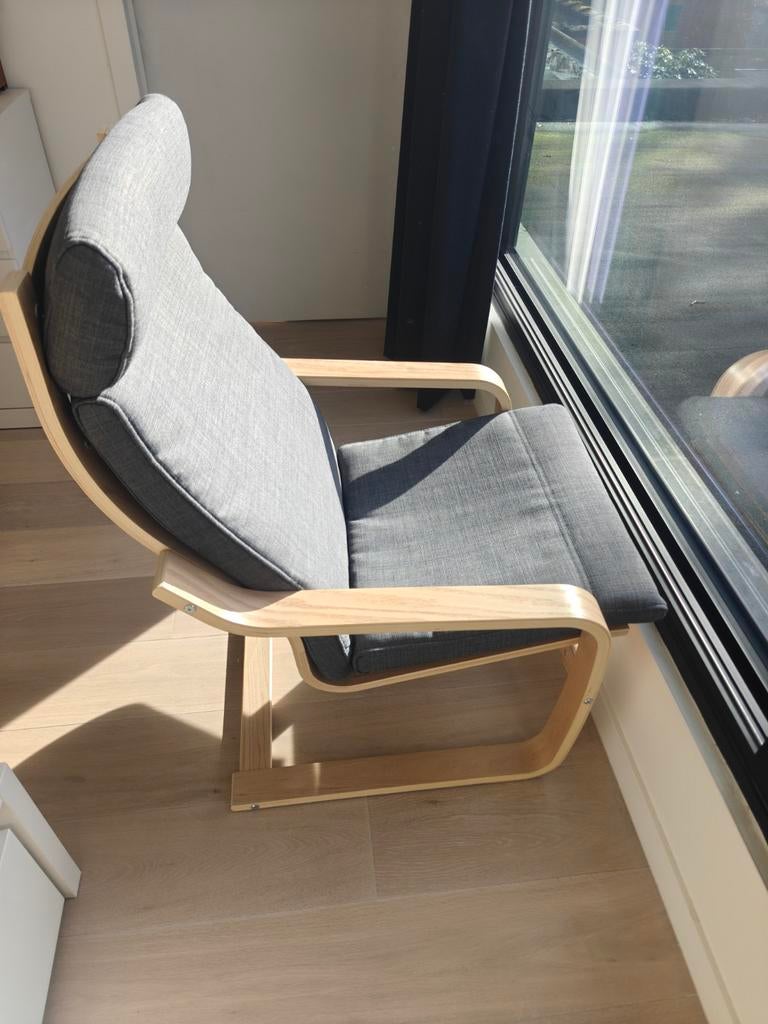 Nieuwe Ikea stoel Poäng, Ophalen