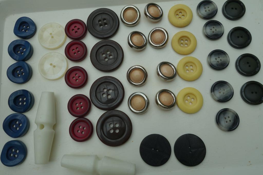 Assortiment van 42 grote vintage knopen, Ophalen, Nieuw, Knoop of Knopen