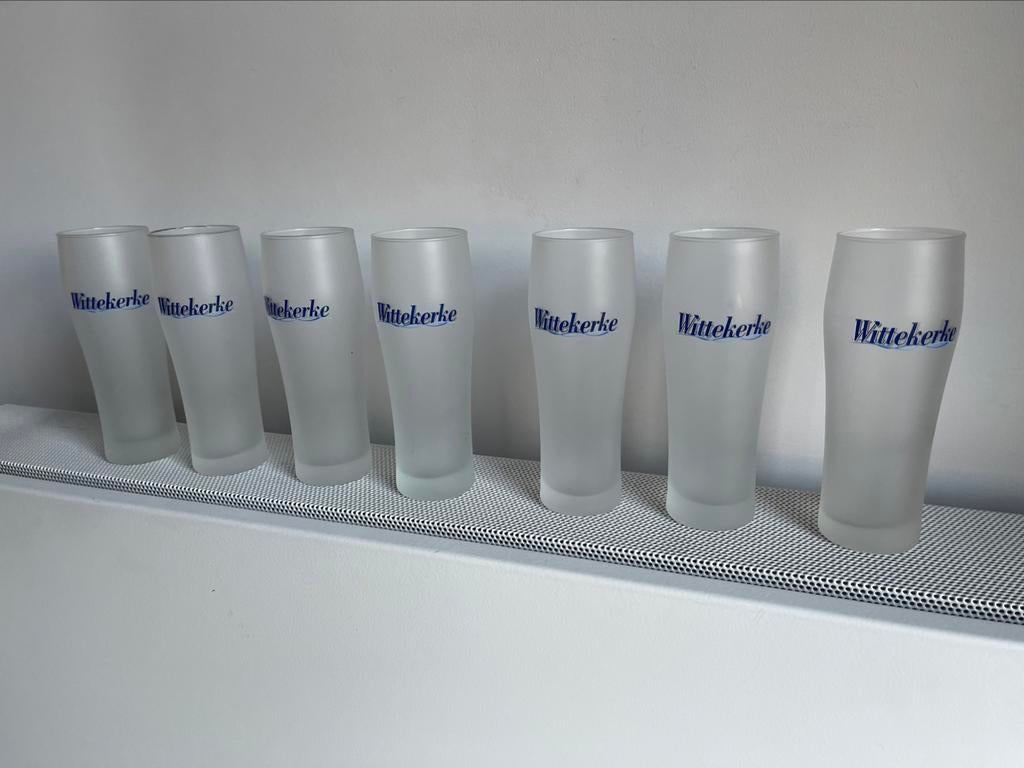 7 bierglazen Wittekerke samen 5€, Ophalen, Zo goed als nieuw