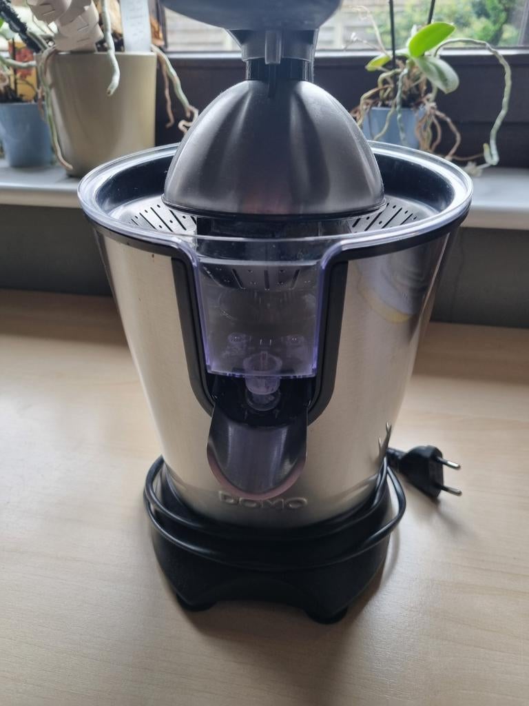 Fruitpers Domo, Ophalen, Zo goed als nieuw