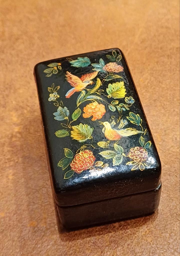 Coffret laqué Vintage Ussr, Antiquités & Art, Enlèvement ou Envoi