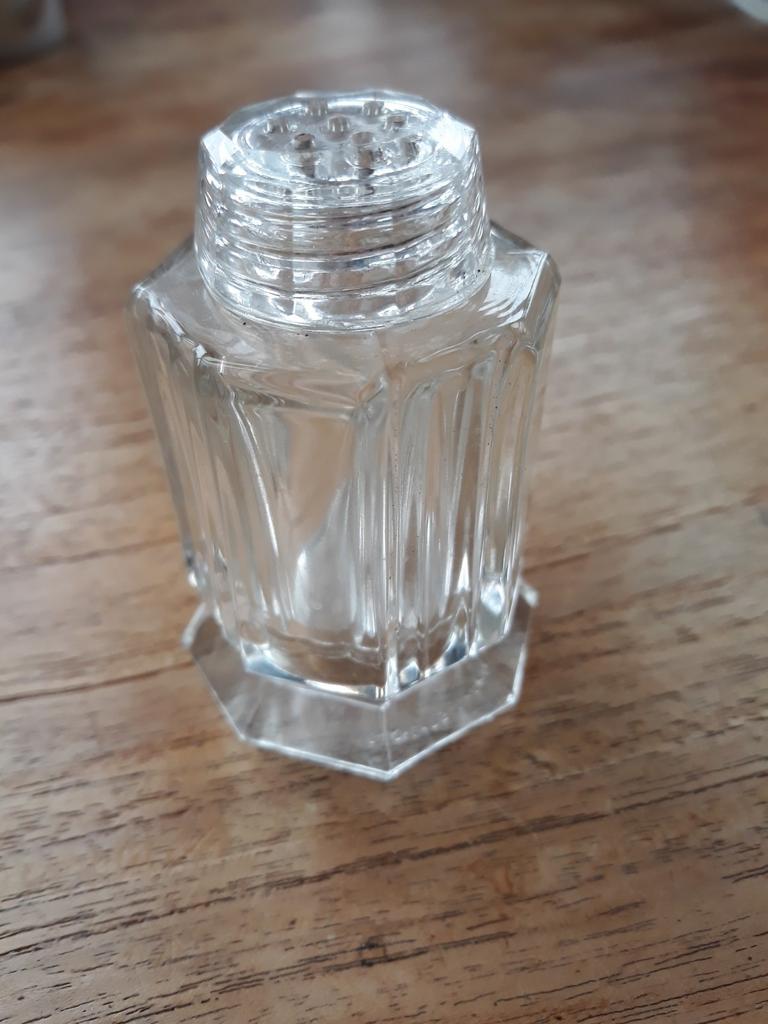 Saliėre en cristal, Enlèvement ou Envoi
