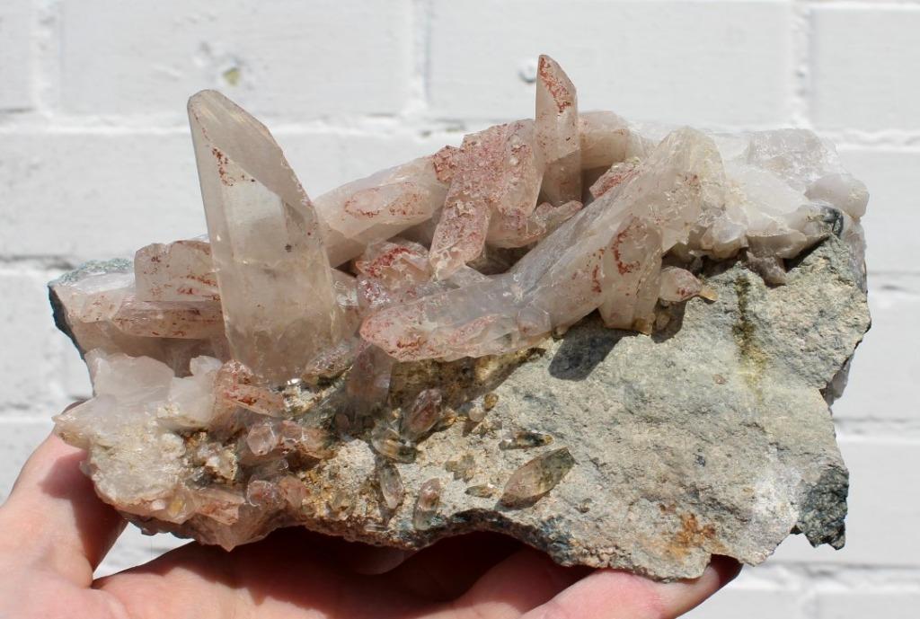 HEMATIET KWARTS uit BIERGHES in BELGIE XL, Ophalen of Verzenden, Mineraal