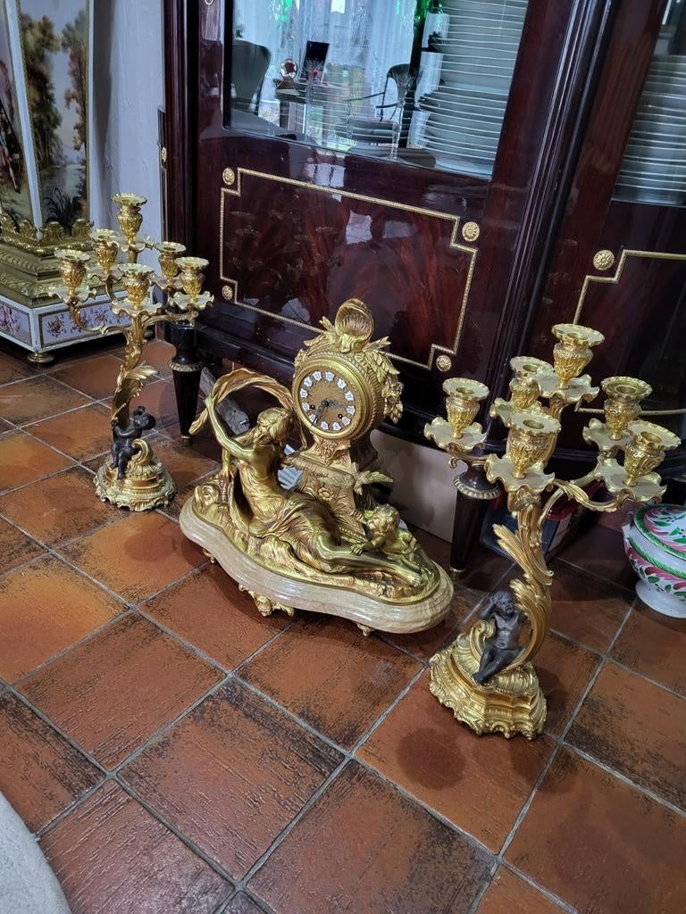Garniture de cheminée en bronze