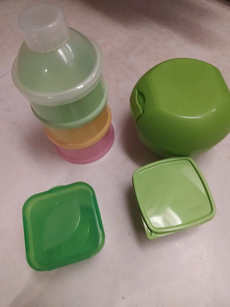 6 pots Tupperware, Maison & Meubles, Enlèvement, Comme neuf, Crème