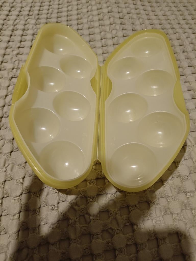 Tupperware eierdoos, Enlèvement, Comme neuf, Jaune, Autres types