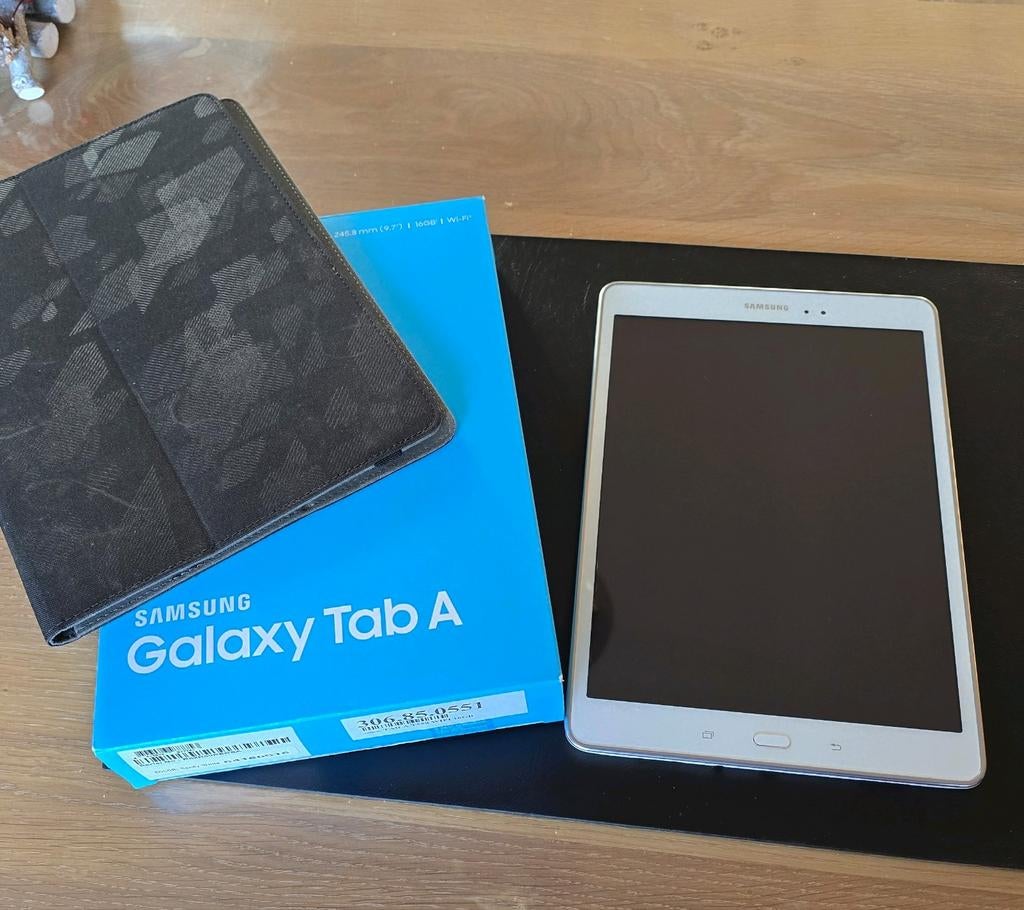 Galaxy Tab A 10" - wit - 16 GB - WiFi, 10 inch, Tab A, Uitbreidbaar geheugen, Ophalen of Verzenden