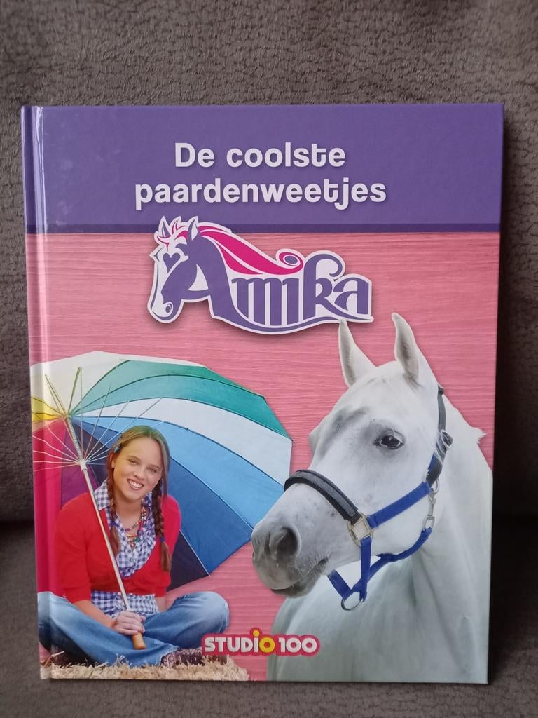 De coolste paardenweetjes van Amika, Boeken, Ophalen, Zo goed als nieuw