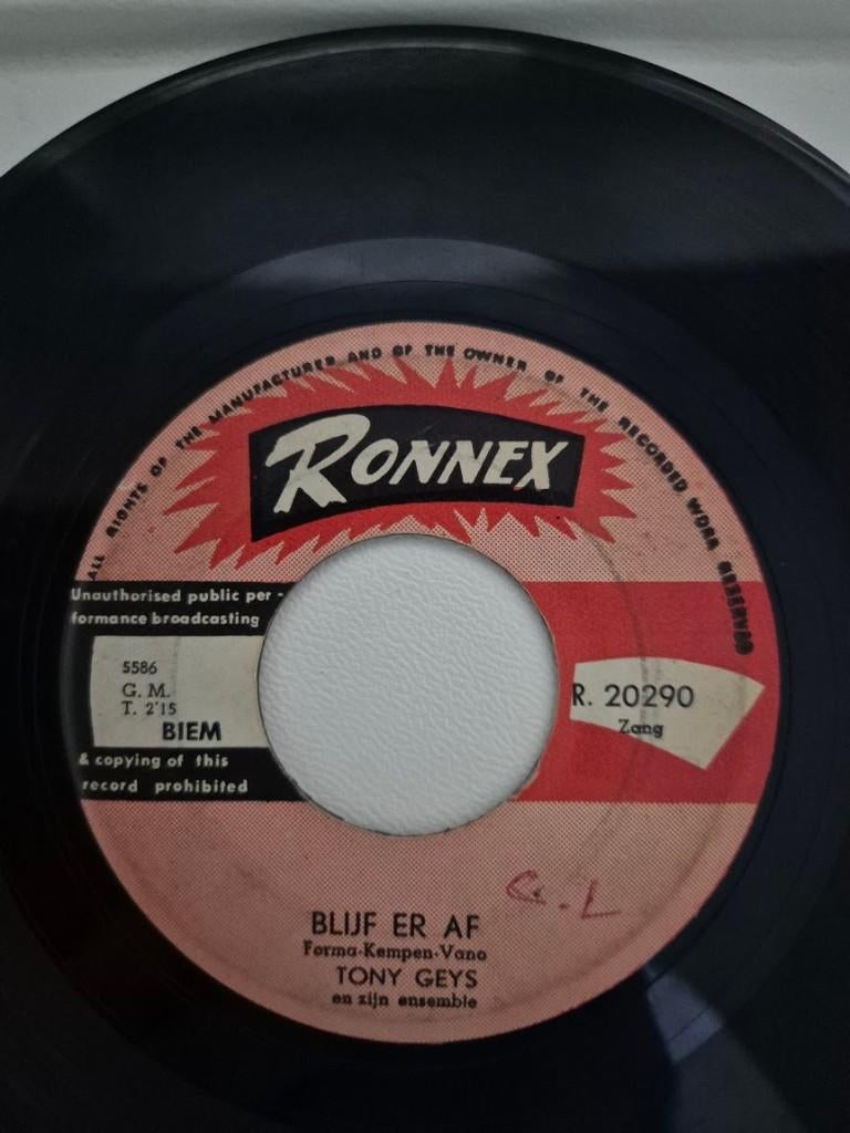 Singel Tony Geys 1961, Enlèvement ou Envoi