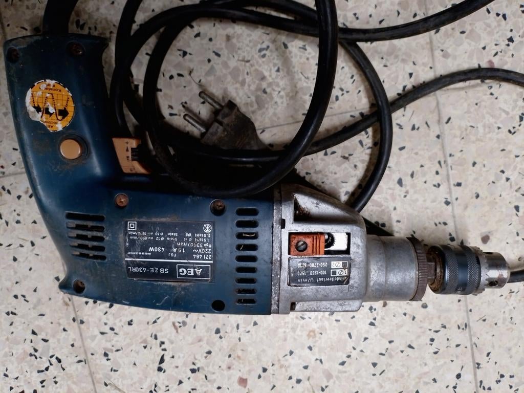 Boormachine aeg, Doe-het-zelf en Bouw, Gereedschap | Boormachines, Ophalen of Verzenden, Gebruikt, Boormachine