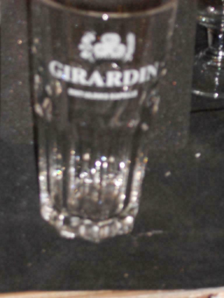 Bierglazen.Gueuze.Girardin.St Georges.De Neve.Schepdaal.D 33, Collections, Marques de bière, Enlèvement ou Envoi, Comme neuf, Verre ou Verres