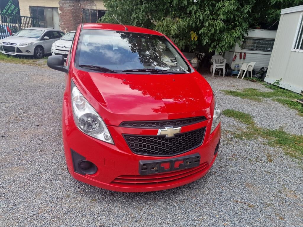 Chevrolet spark.1.0 essence 2011.5porte 105955km roul bien, Autos, Rouge, Euro 5, Achat, 50 kW