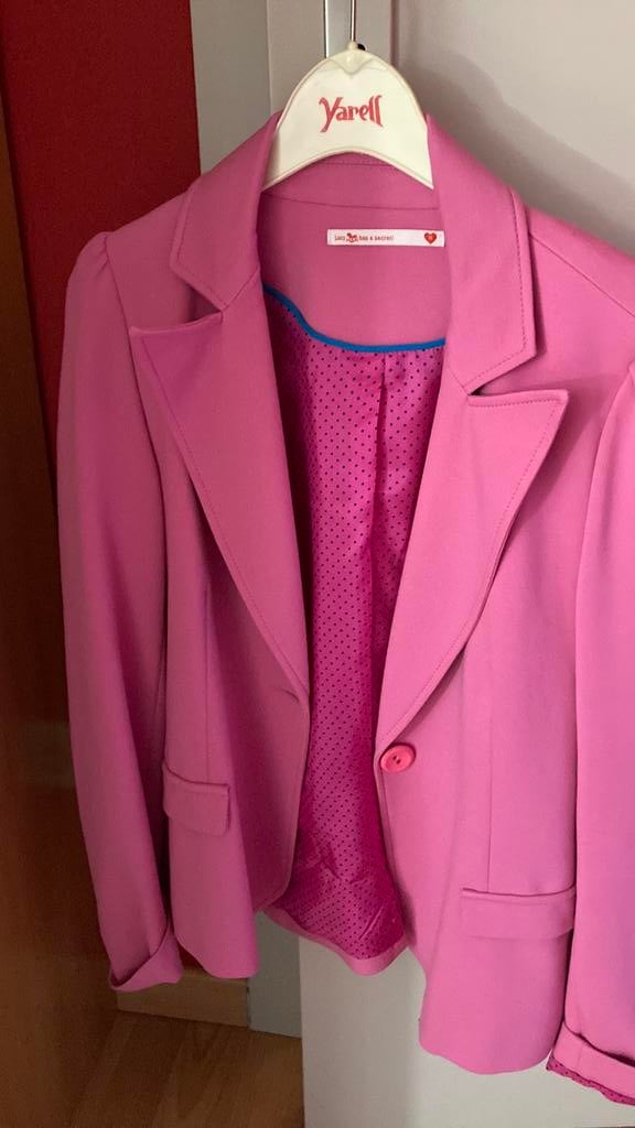 Blazer Lucy has a secret - maat M, Kleding | Dames, Ophalen, Zo goed als nieuw, Maat 38/40 (M), Roze