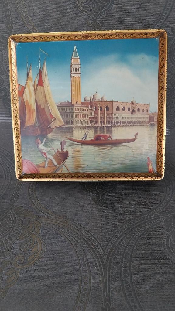 Boîte en fer blanc Demaret Confiserie Venice, Enlèvement ou Envoi, Utilisé