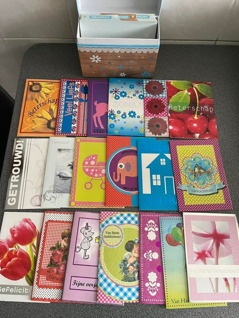 Doosje met 19 kaarten met enveloppen, Ophalen of Verzenden, Nieuw