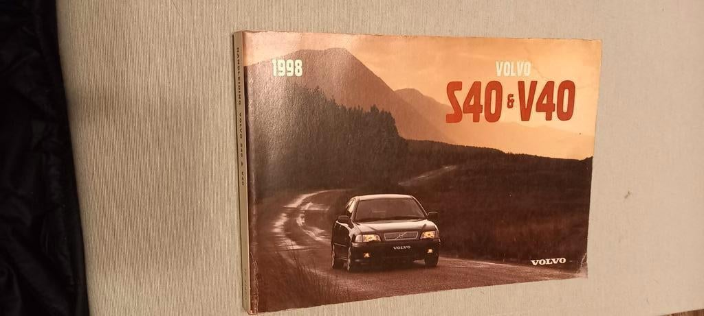 Handleiding vraagbaak boekje Volvo s40 v40, Ophalen of Verzenden