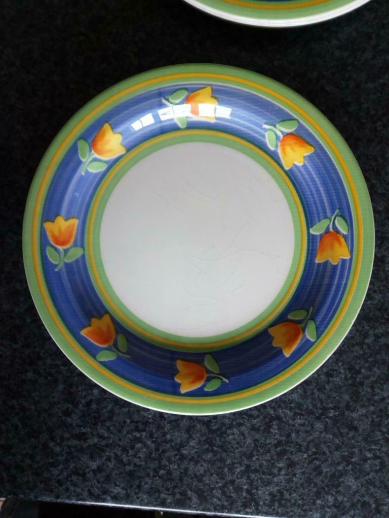 Assiettes plates, Maison & Meubles, Enlèvement, Comme neuf