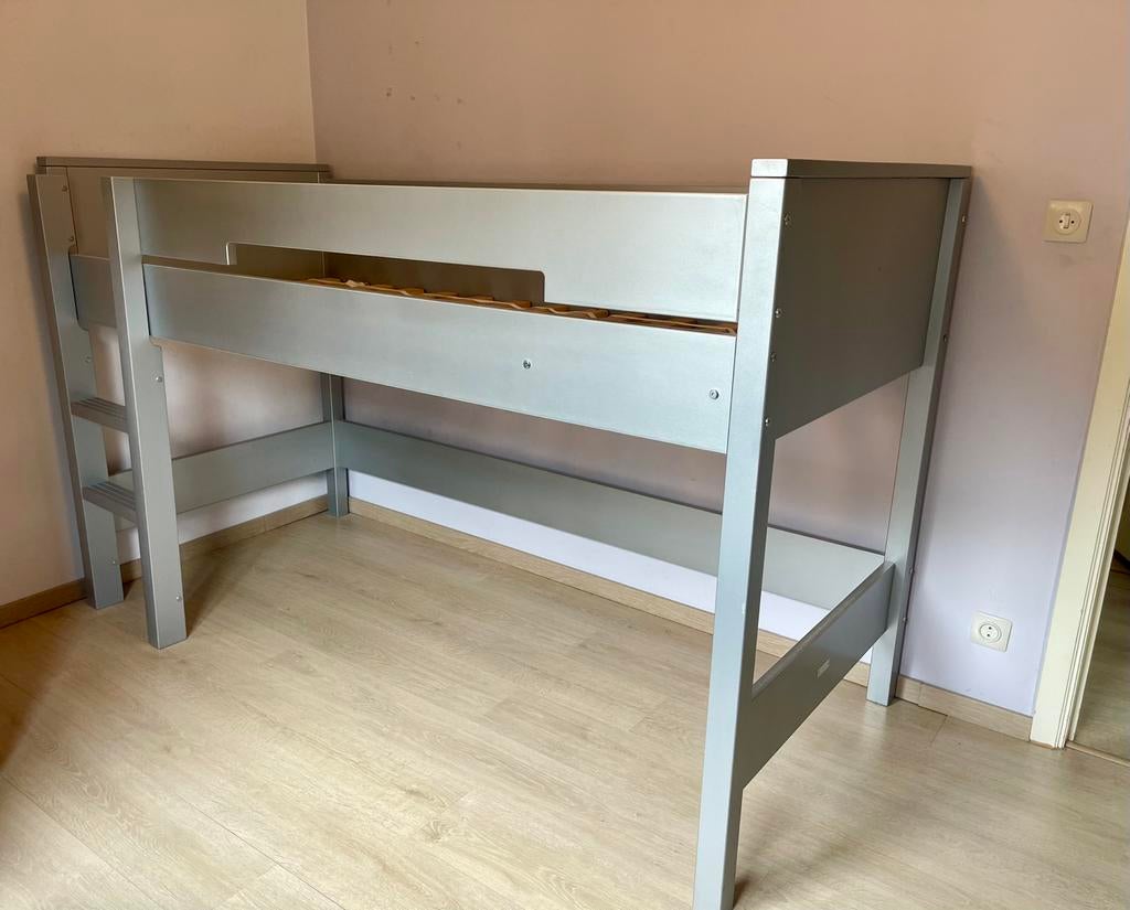 Bopita halfhoogslaper 90x200 cm met rechte trap, Ophalen, Zo goed als nieuw, Halfhoogslaper