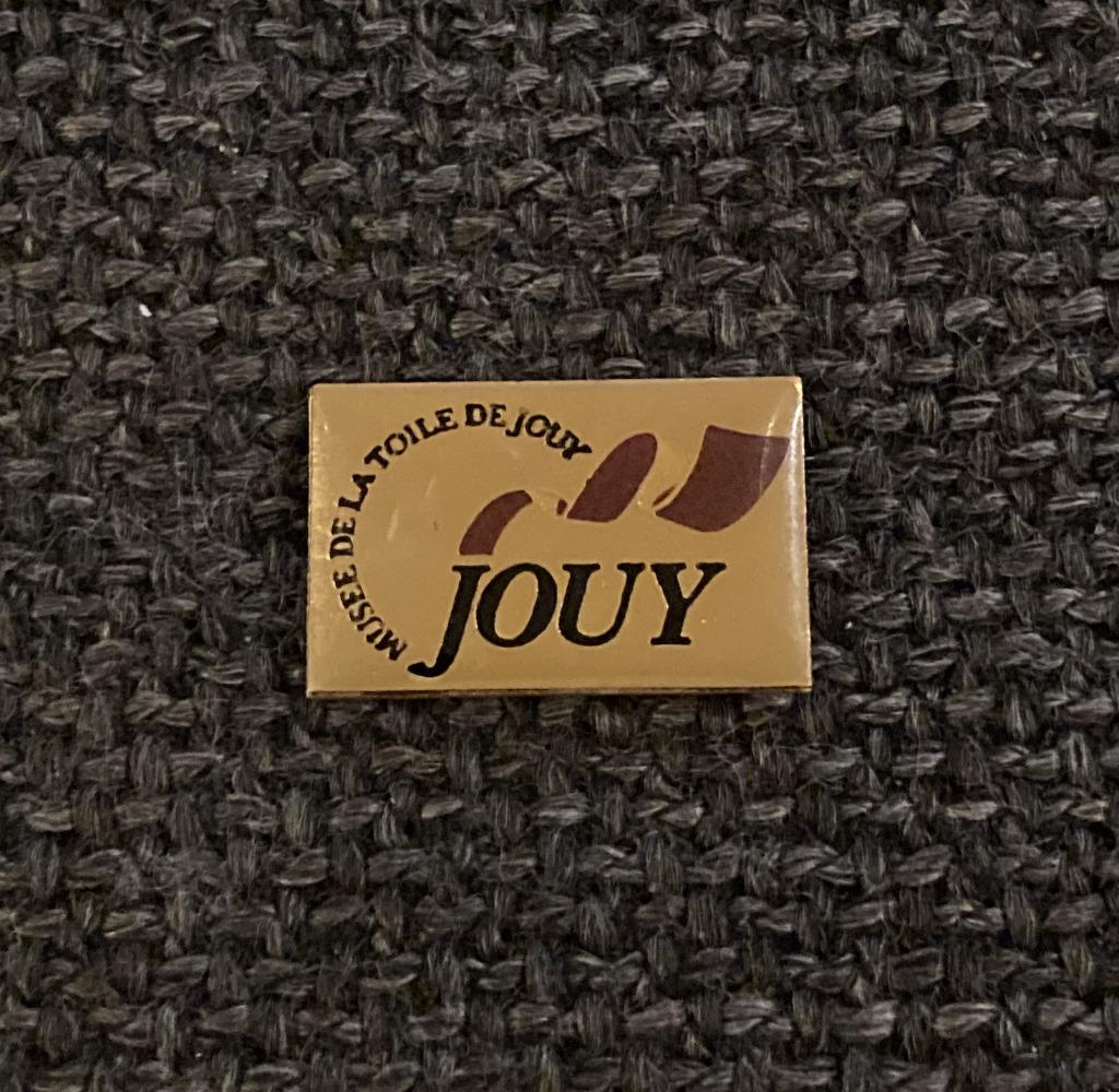 PIN - Musée de la Toile de Jouy - Jouy-en-Josas - France, Verzenden, Gebruikt, Stad of Land, Speldje of Pin