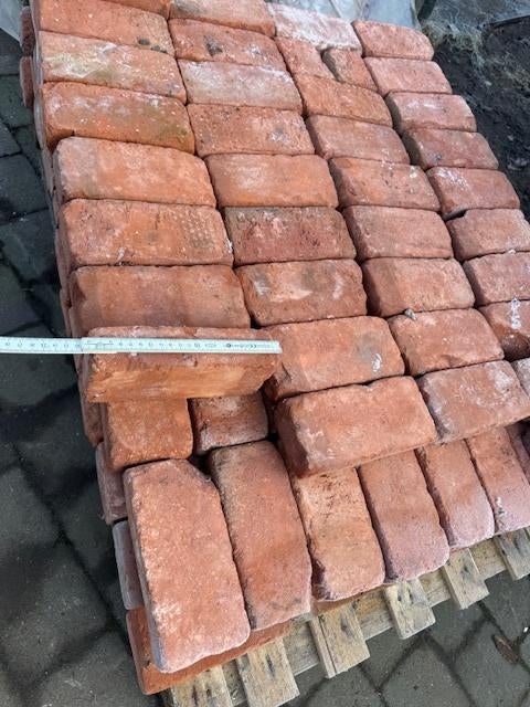gevelsteen rood, Doe-het-zelf en Bouw, Metselstenen, Ophalen, Zo goed als nieuw, Bakstenen