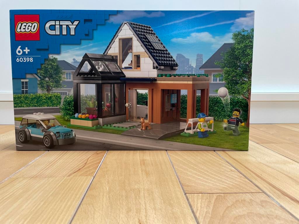 Lego 60398 Family House and Electric Car, Ophalen of Verzenden, Nieuw, Complete set, Lego