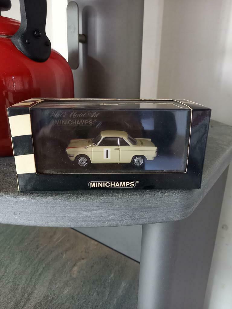 BMW 700 miniature 1/43 minichamps, Enlèvement ou Envoi, Neuf, MiniChamps