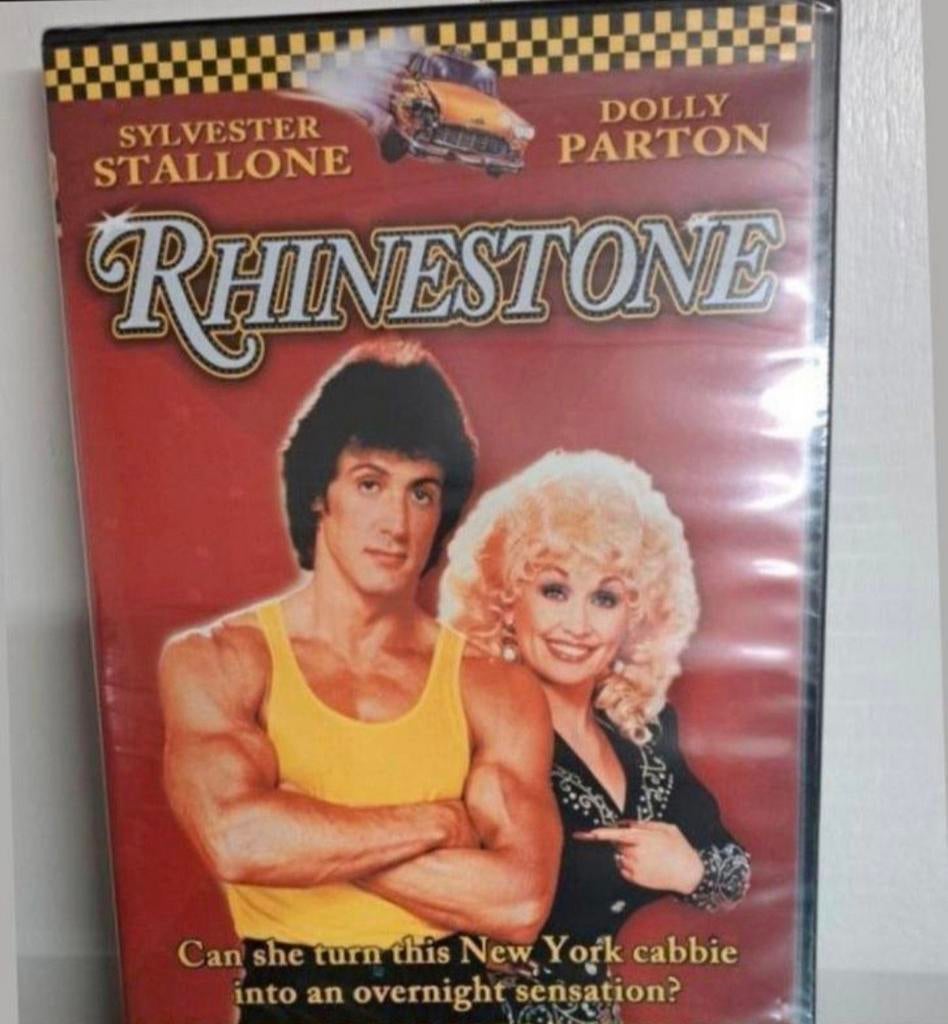 Rhinestone dvd ( GEZOCHT  ) Sylvester Stallone, Cd's en Dvd's, Ophalen of Verzenden, Zo goed als nieuw