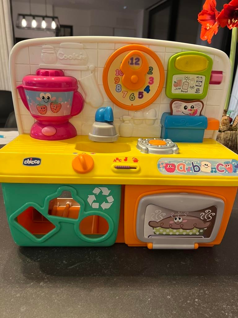 Chicco sprekende keuken, Ophalen, Gebruikt, Kunststof, Speelkeuken