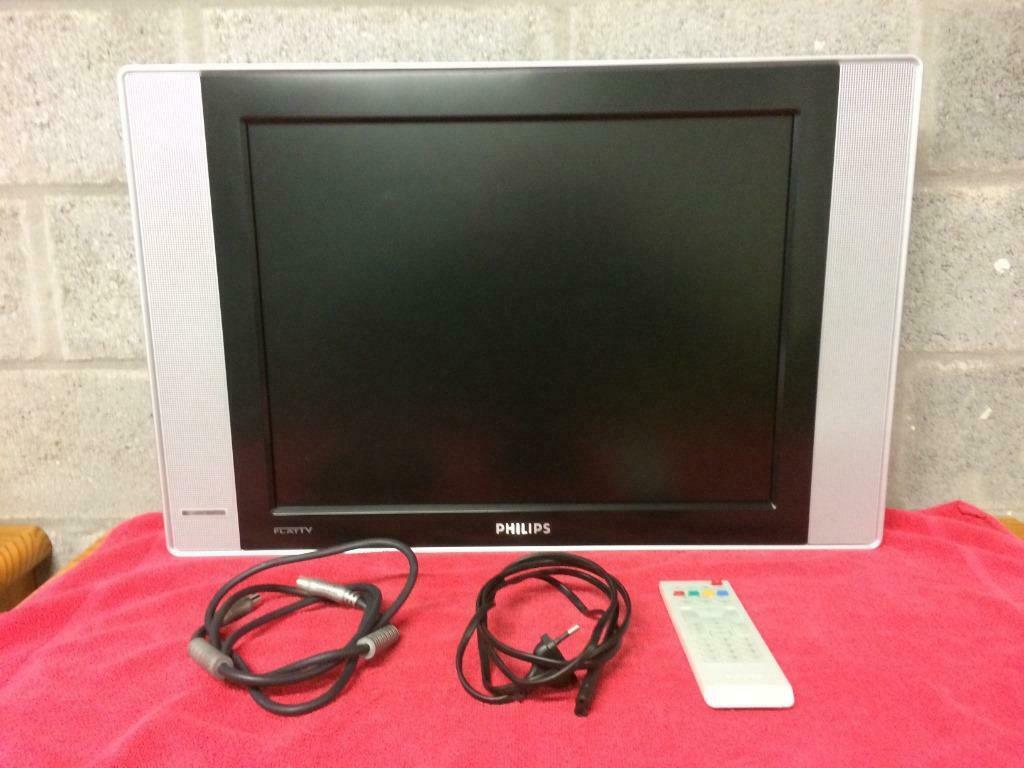 2 stuks 20" (51 cm) Flat LCD kleurenTV Philips 20PF5120/01, Ophalen, Philips, Gebruikt, LCD