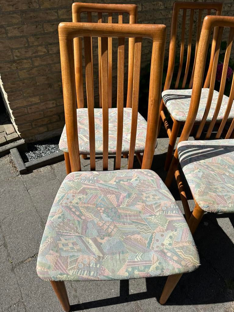 Vintage stoelen retro, Huis en Inrichting, Ophalen, Gebruikt, Overige kleuren, Vier