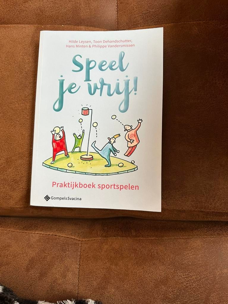 Speel je vrij, praktijkboek sportspelen, Boeken, Ophalen, Zo goed als nieuw