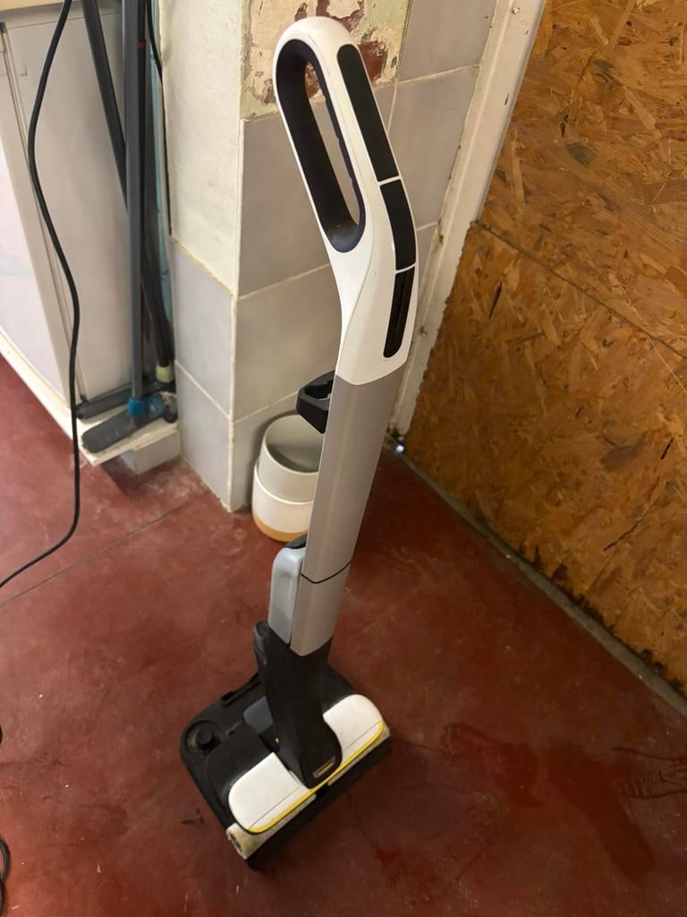 Vloerreiniger karcher fc 4-4, Elektronische apparatuur, Ophalen, Gebruikt