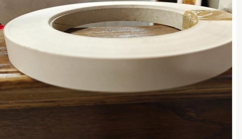 Kantenband fineerband kleur gebroken wit, Doe-het-zelf en Bouw, Ophalen of Verzenden, Zo goed als nieuw