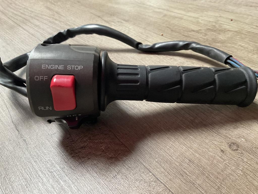 Stuurbediening rechts Kawasaki ZZR 600, Ophalen of Verzenden, Gebruikt