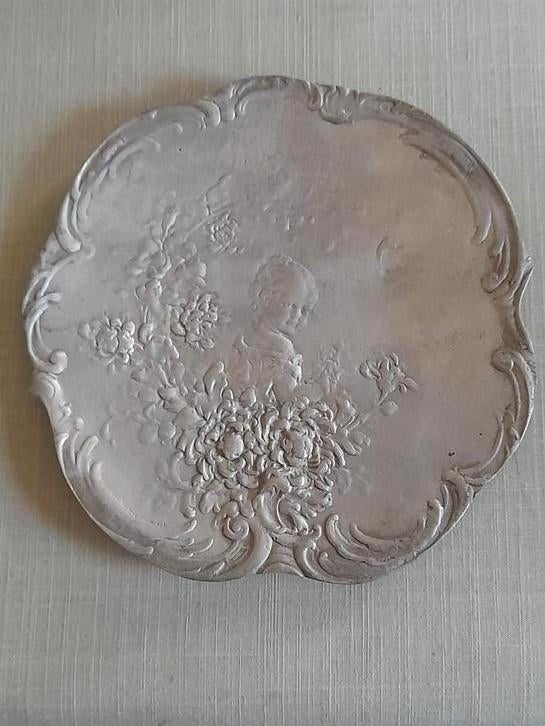 VINTAGE  Vide-poche/coupe/assiette en étain 92 %, Enlèvement ou Envoi