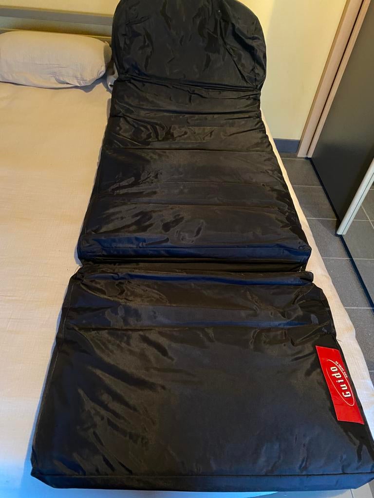 Opvouwbare matras, Ophalen, Zo goed als nieuw