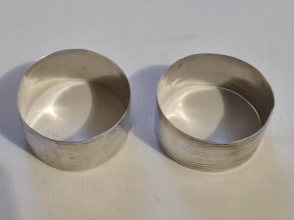 2 massief zilver servietringen groot model GEORGE VI- 3marks, Ophalen of Verzenden, Zilver