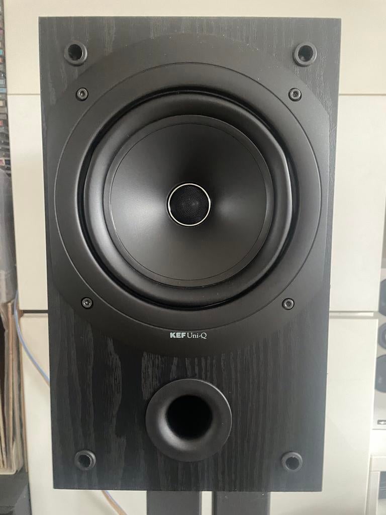 Kef q10 bookshelve speakers, Ophalen