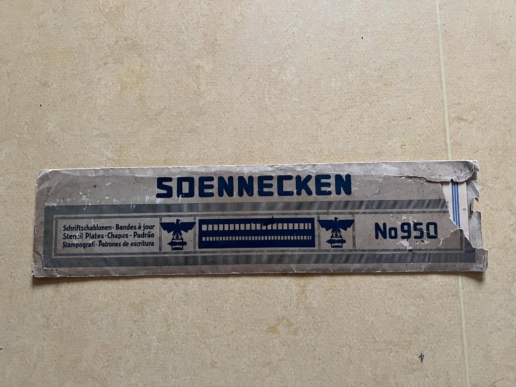 Soennecken schriftschabloon., Antiquités & Art, Enlèvement ou Envoi