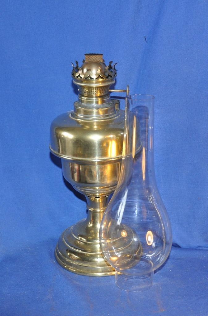 lampe a petrole en cuivre avec son verre, Antiquités & Art, Enlèvement ou Envoi